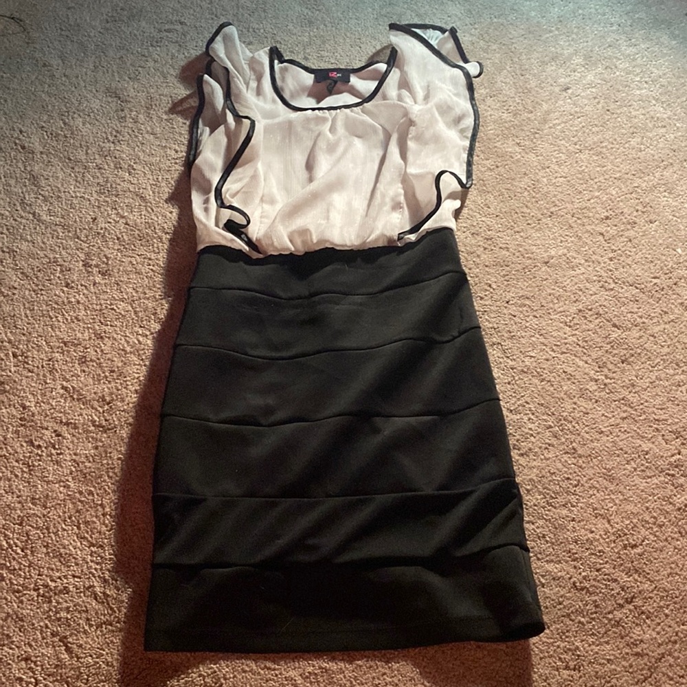 girls formal black and white dress